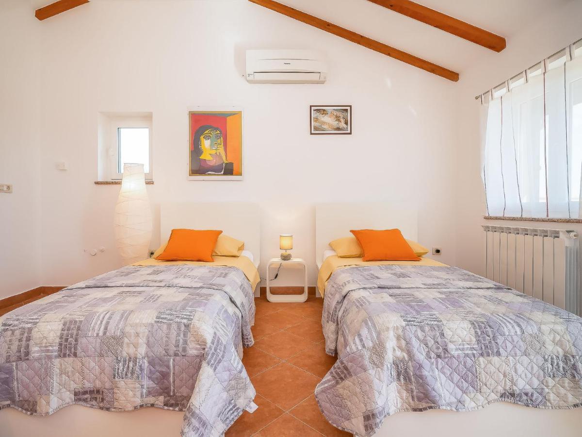 Holiday Home Mila Kras Dış mekan fotoğraf